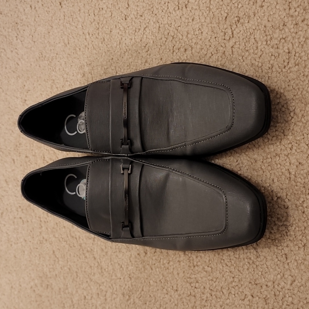 Calvin Klein Mens Bowery Gray Leather Slip On Loafers Dress Shoes Size 8.5